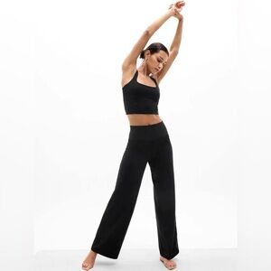Athleta Salutation Flare Wide Leg Yoga Pants - Black - Size Large